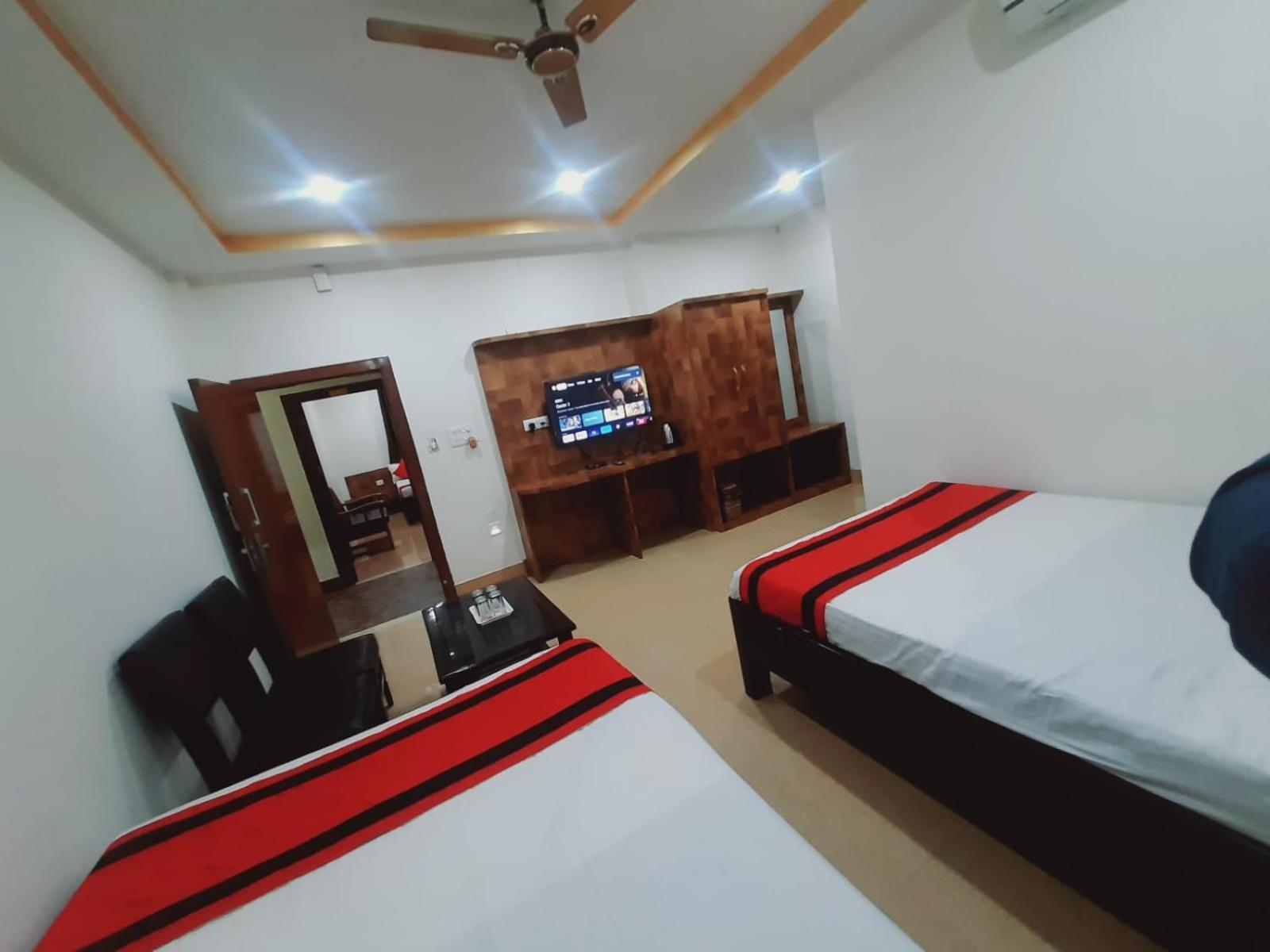 Hotel Knight Inn Airport 구와하티 외부 사진