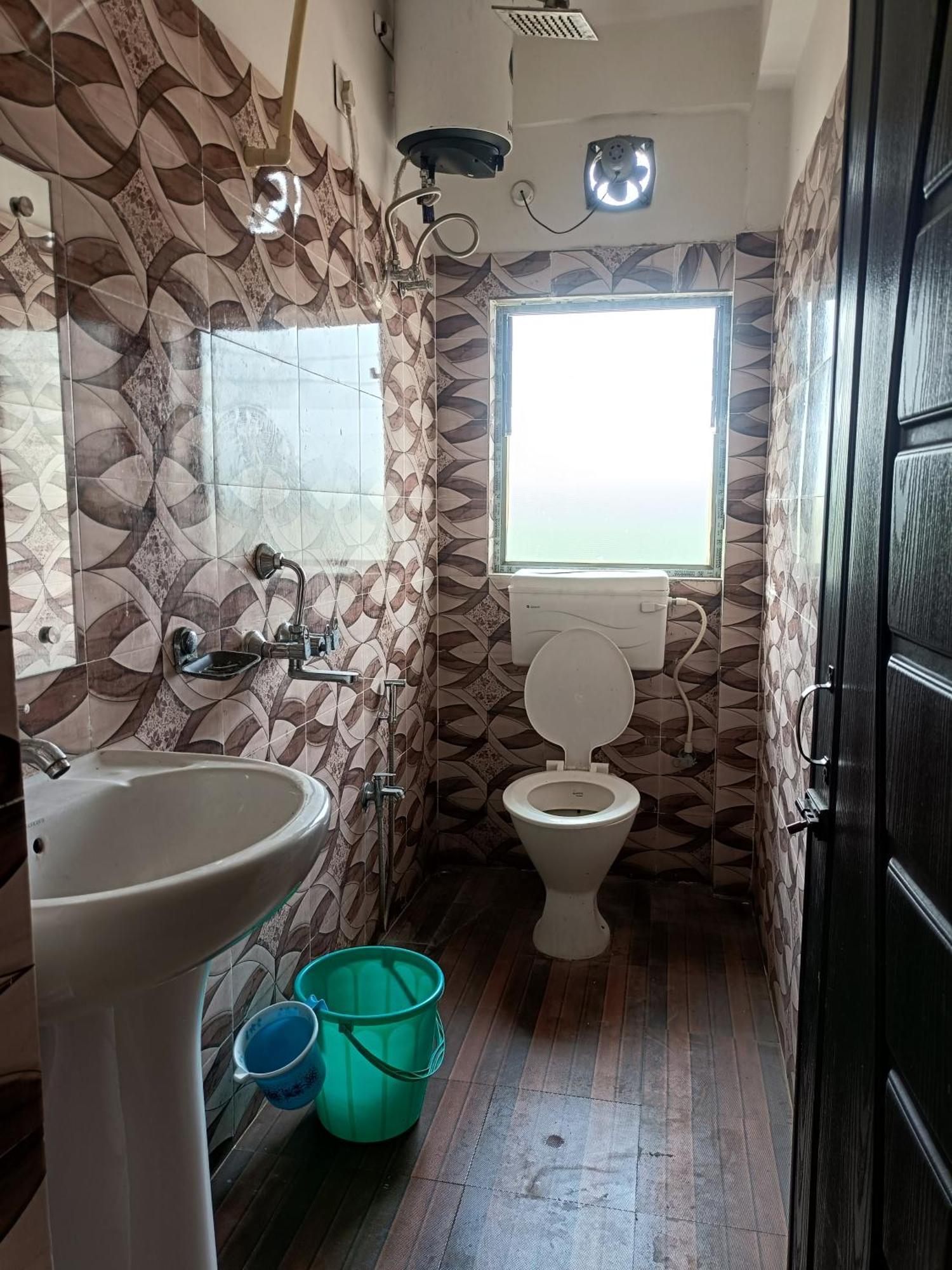 Hotel Knight Inn Airport 구와하티 외부 사진